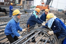 Nghỉ việc chờ hưởng lương hưu, đóng BHXH thế nào