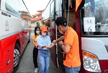 Sôi động thị trường tuyển dụng lao động