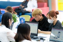 Công nghệ đe dọa việc làm của người lao động