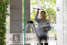 Cải cách tiền lương, người làm công việc phục vụ có được tăng lương