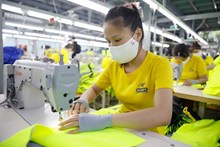 Nhà máy tuyển hàng nghìn người, lương đến 30 triệu đồng tháng